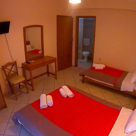 Iliaktida דירה *